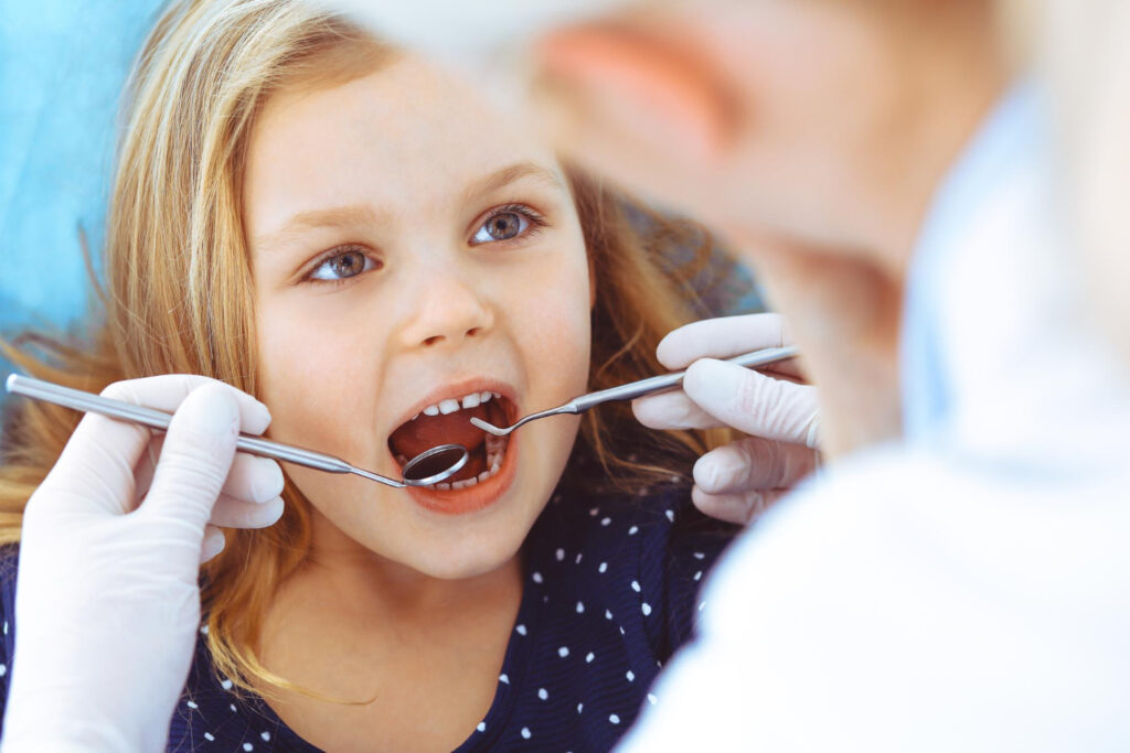 leczenie zębów u dzieci dentysta Ruda Śląska