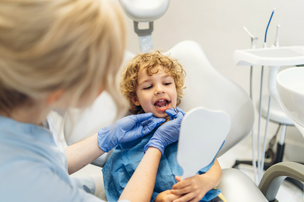 stomatologia dziecięca dentysta dla dzieci Ruda Śląska